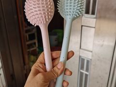 -名创优品(机场路百信广场店)