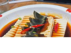 -山河屯铁锅炖·非遗东北菜(南山店)