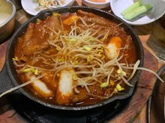 -喇喇排骨火锅·传统韩式脊骨汤(望京西园总店)