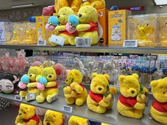 -泡泡玛特POPMART(蓝色港湾店)