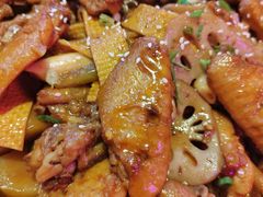 -多嘴超级肉蟹煲(欧亚卖场店)