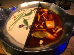 台式麻辣锅-湊湊火锅·茶憩(杭州湖滨银泰in77店)