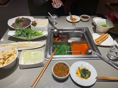 -海底捞火锅(世界城广场店)