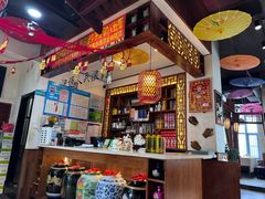 -巷子里小酒馆(繁荣路店)