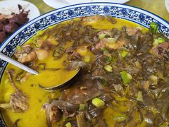 -华龙特色大骨鸡农家菜馆