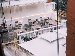 -Mark&Mars Restaurant