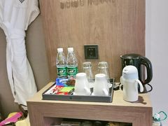 -乔治莫兰迪酒店(济南解放路山东大学店)