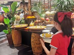 -四海一家自助餐(益田假日广场店)