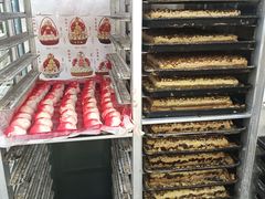-爱德顺糕点食屋(利民道店)