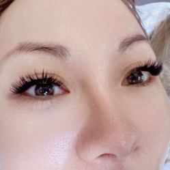 -Meet Nail 美睫·美甲