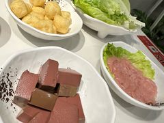 -德林酸菜鱼火锅(南丹店)