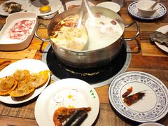 -蒙肥羊·酸汤潮牛·鲜牛肉火锅烤肉自助(岗顶店)