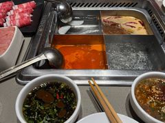 -海底捞火锅(杭州萧山宝龙广场店)