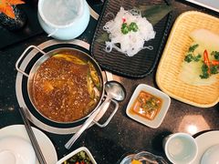 -锅季·捞王旗下小火锅(虹桥火车站店)