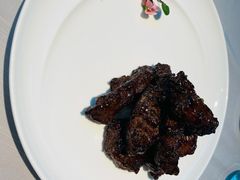 沪市牛肉粒-屋里厢上海菜馆