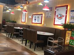 大堂-槐店王婆大虾(长江道店)
