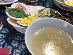-桥香园云南过桥米线(金马碧鸡店)