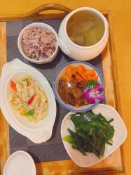 -喜喜·全套房月子会所(罗宾森广场店)