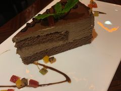 巧克力蛋糕-YUE·6·西式融合餐厅(外滩六号店)
