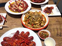 -叶派龙虾•招牌香辣蟹·海鲜(中海国际店)
