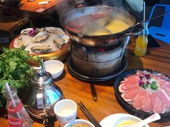 -捞围鲜·港式打边炉(海阳路店)