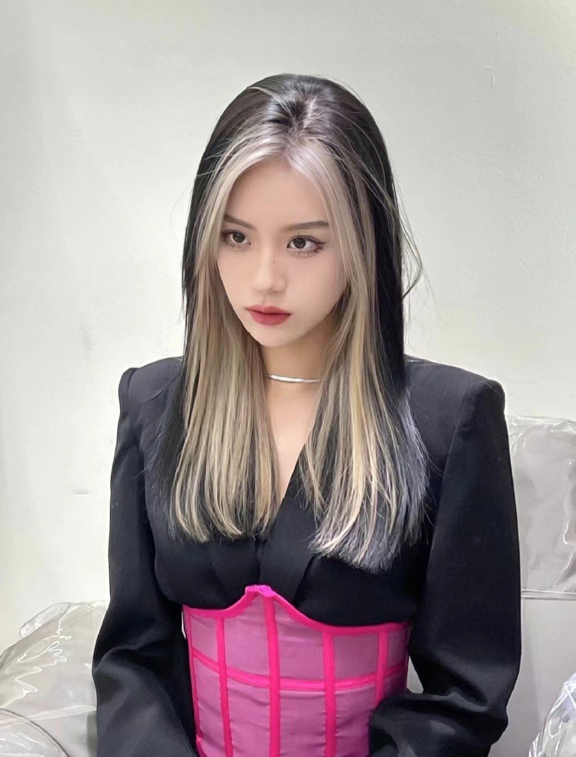 美发 浅色发色 温江染发温江美发温江美发店温江发型设计「3am
