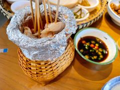 酸汤片片鱼-包整·丝娃娃(一览甲秀楼风景店)