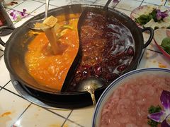 -伍师兄市井火锅(东部星悦天地店)