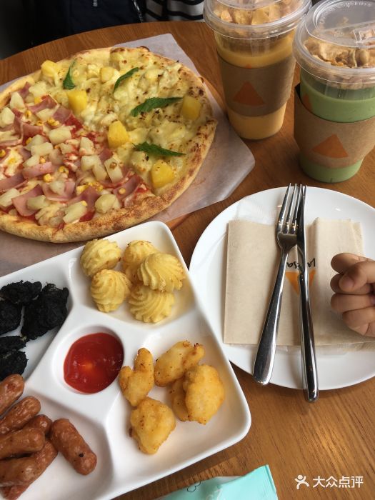 乐凯撒·榴莲比萨(国和路店)超满足新品套餐图片 - 第1张