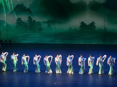 -交通银行前滩31演艺中心