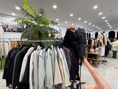 -王府井百货(中州中路店)