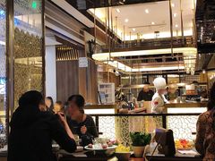 -捞王锅物料理(上海世茂广场店)