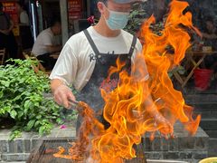 -拈签一笑黄牛肉辣卤串串