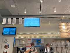 -喜茶(上海打浦桥日月光gelato lab+店)