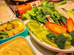 -享遇.锅姥姥牛排海鲜自助(小寨店)