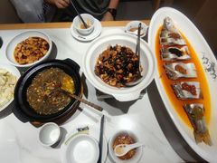 -饭橘汉江码头·乡野土菜馆(静安路店)