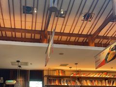 -阿瓦山寨·湘菜现炒·剁椒鱼头王(咸阳总店)