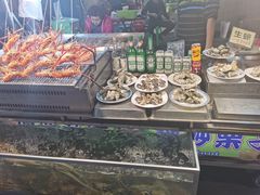 -六合夜市