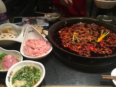 -纸盐河码头火锅(十八梯店)