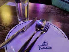 -Famous肥猫墨西哥音乐餐吧(五棵松华熙LIVE店)