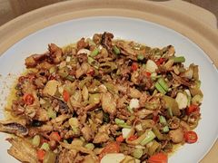 -陈大锅·岳阳鱼馆·地道岳阳菜(美食街店)