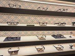 -茂昌眼镜(南京东路店)