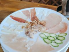 -桥香园过桥米线(国贸店)