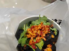 -黑色经典臭豆腐·湖南特产(步行街店)