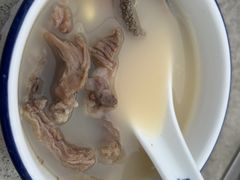 -墨脱石锅椰子鸡•香草鸭•东山羊(大东海店)