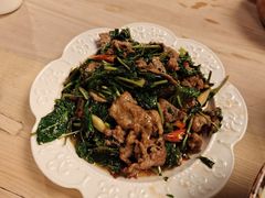 薄荷牦牛肉-缘生态云南菜·野生菌庭院餐厅(华侨城店)