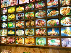 -虹海圣肉饼店家常菜馆