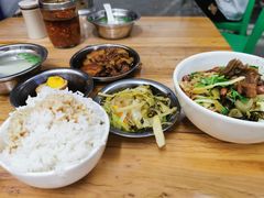 -高氏宛珍店·定安农家猪脚饭