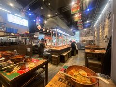 -成都你六姐·牛肉冒菜(上海环宇荟店)