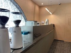 -本来不该有·鲜果咖啡(大梅沙店)